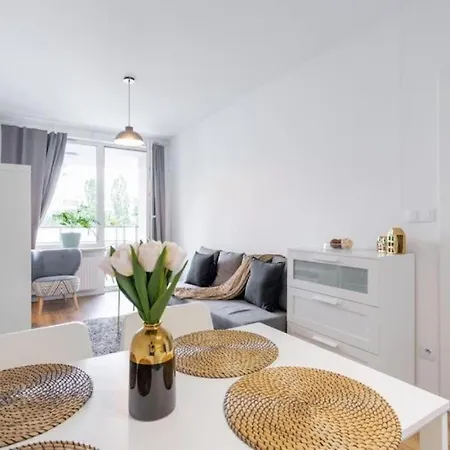 Urban Chic - Center - 3 Bedrooms - Pereca Appartement Warschau
